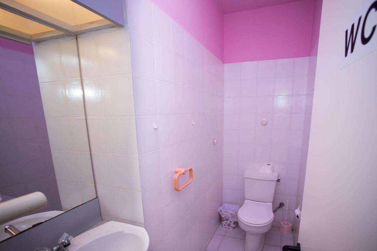 Private Room In A Shared Flat At Best Location Limassol Eksteriør billede